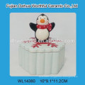 Fashion penguin design ceramic storage jar